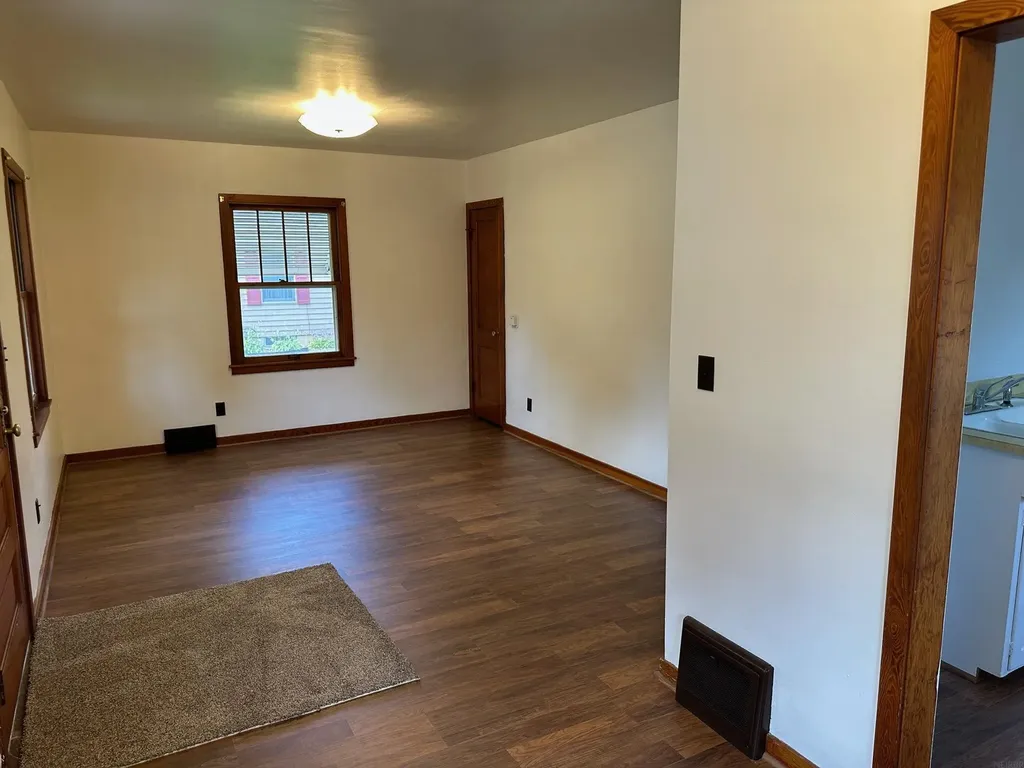 605 6th Avenue Charles City IA 50616