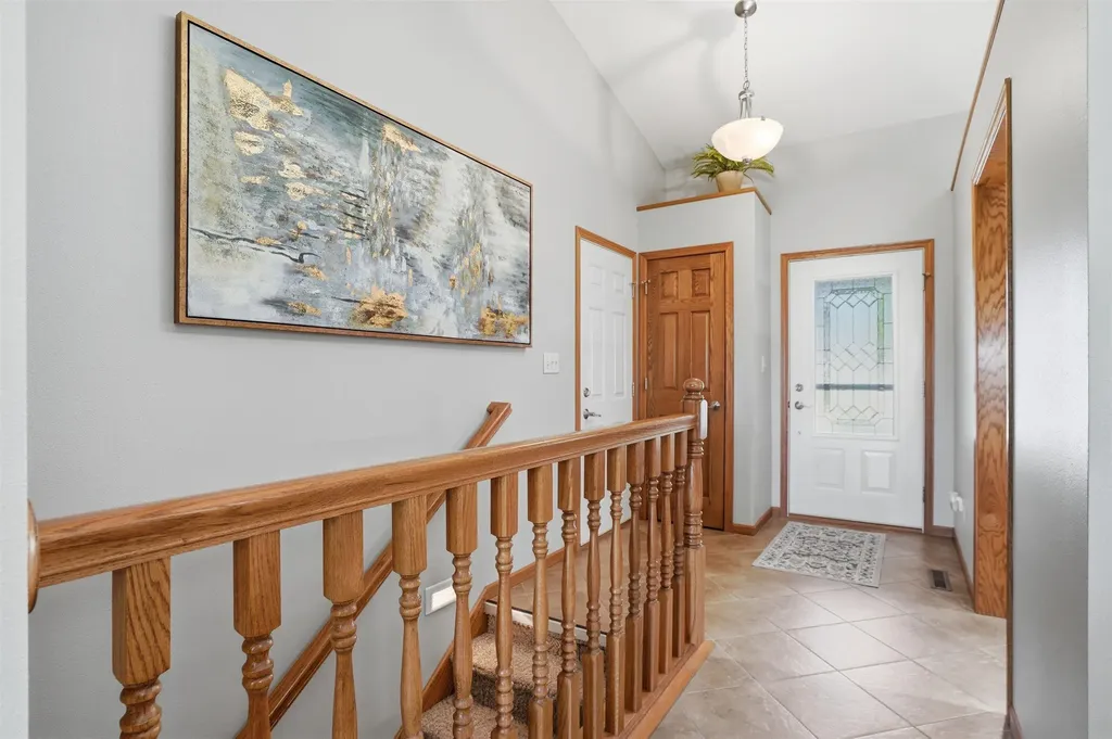 2020 Erik Road Cedar Falls IA 50613