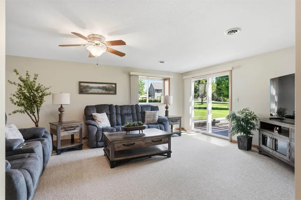 2020 Erik Road Cedar Falls IA 50613