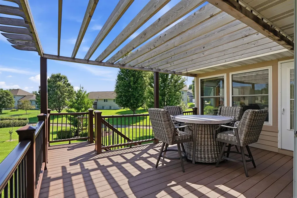2020 Erik Road Cedar Falls IA 50613