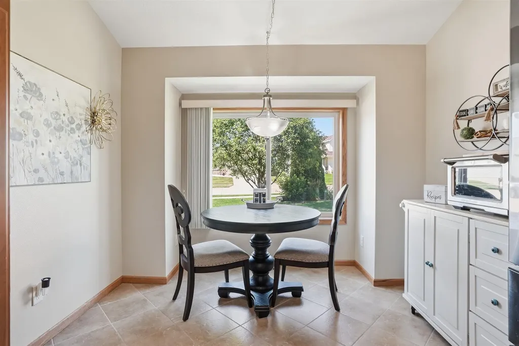 2020 Erik Road Cedar Falls IA 50613