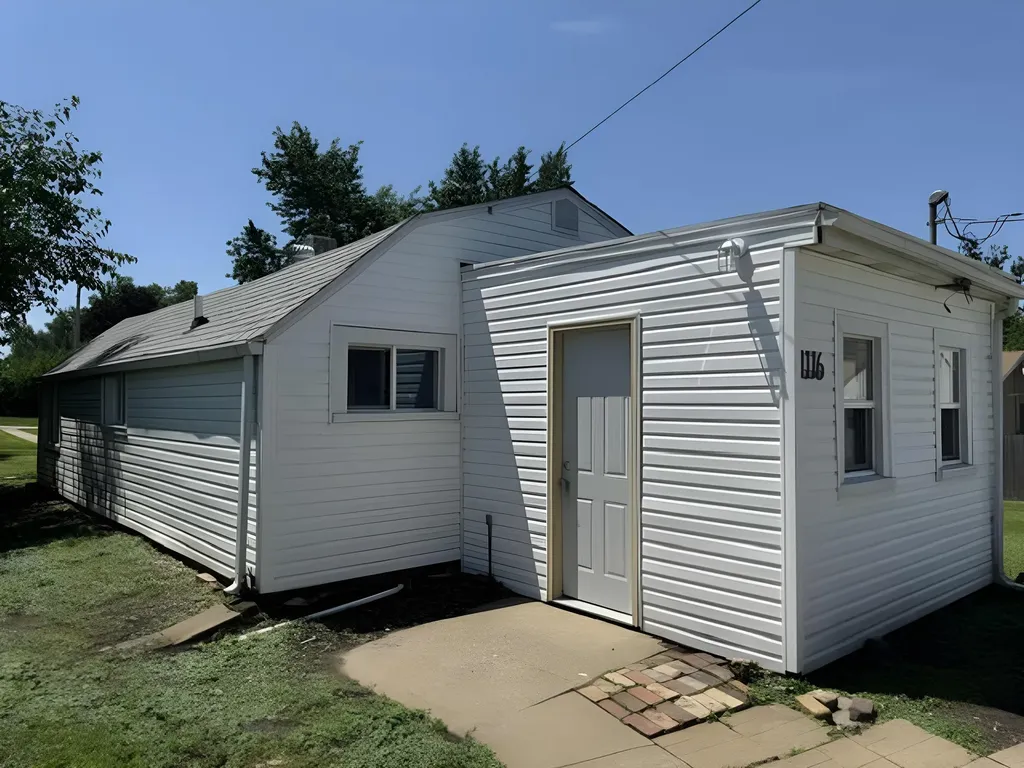 1116 SW 15th Avenue Cedar Rapids IA 52404