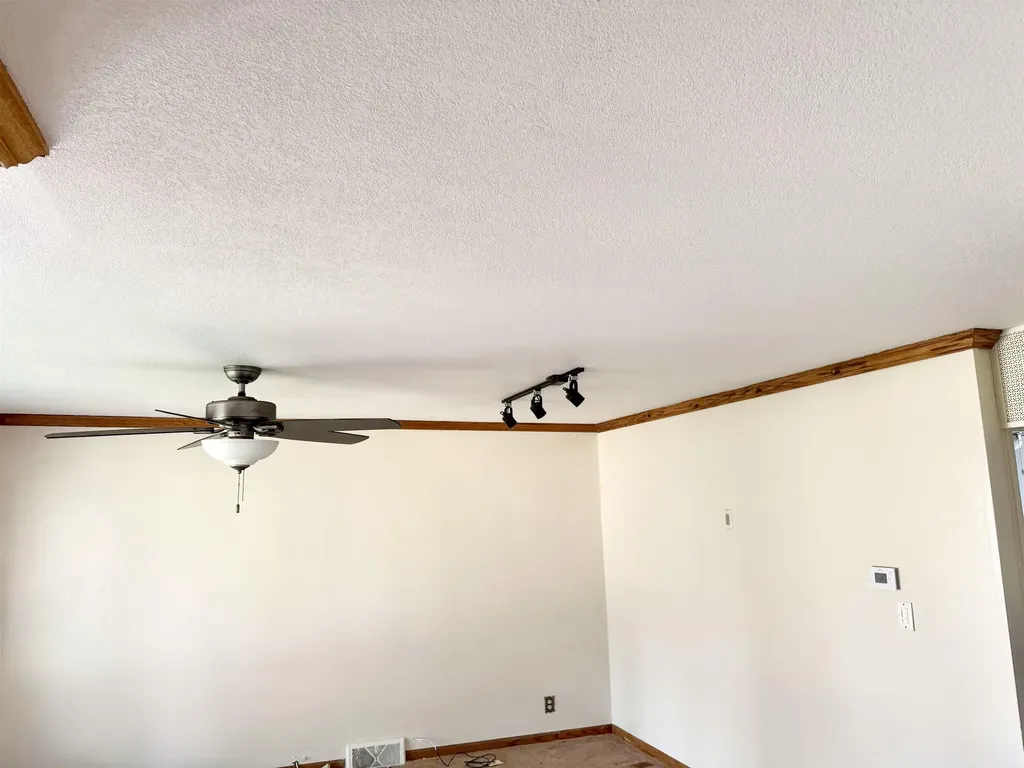 2903 Niles Street Waterloo IA 50703