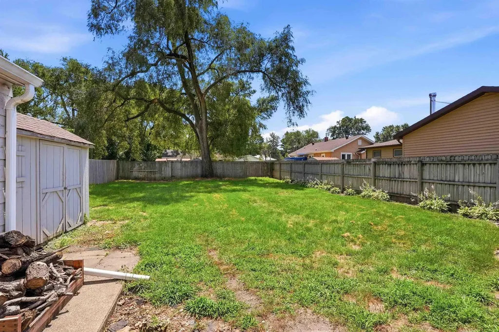 1149 Virginia Street Waterloo IA 50703