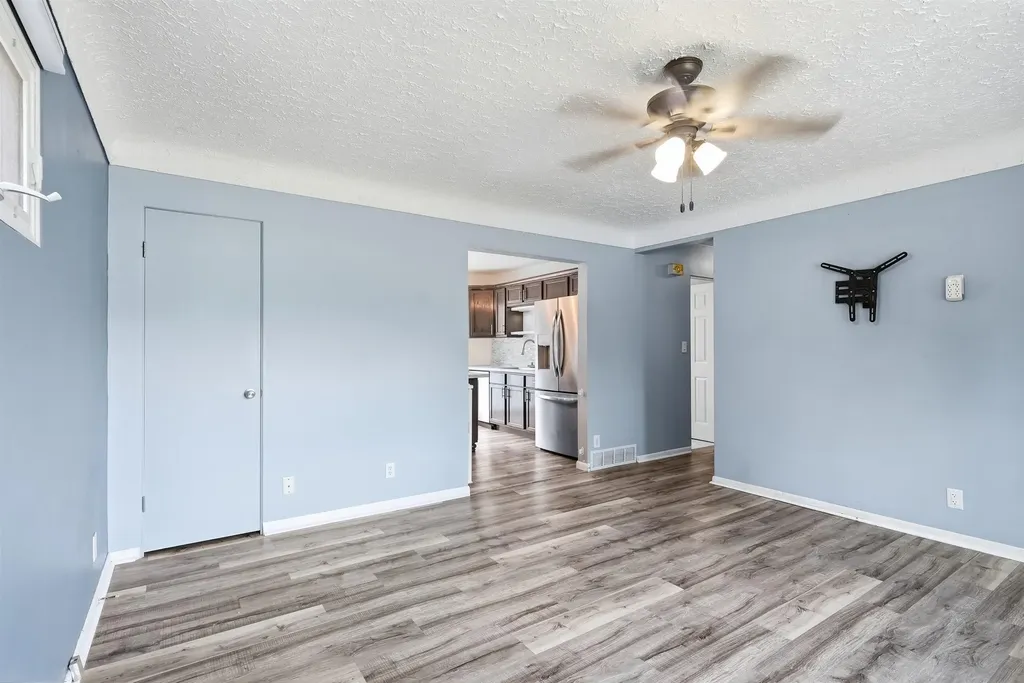 1149 Virginia Street Waterloo IA 50703