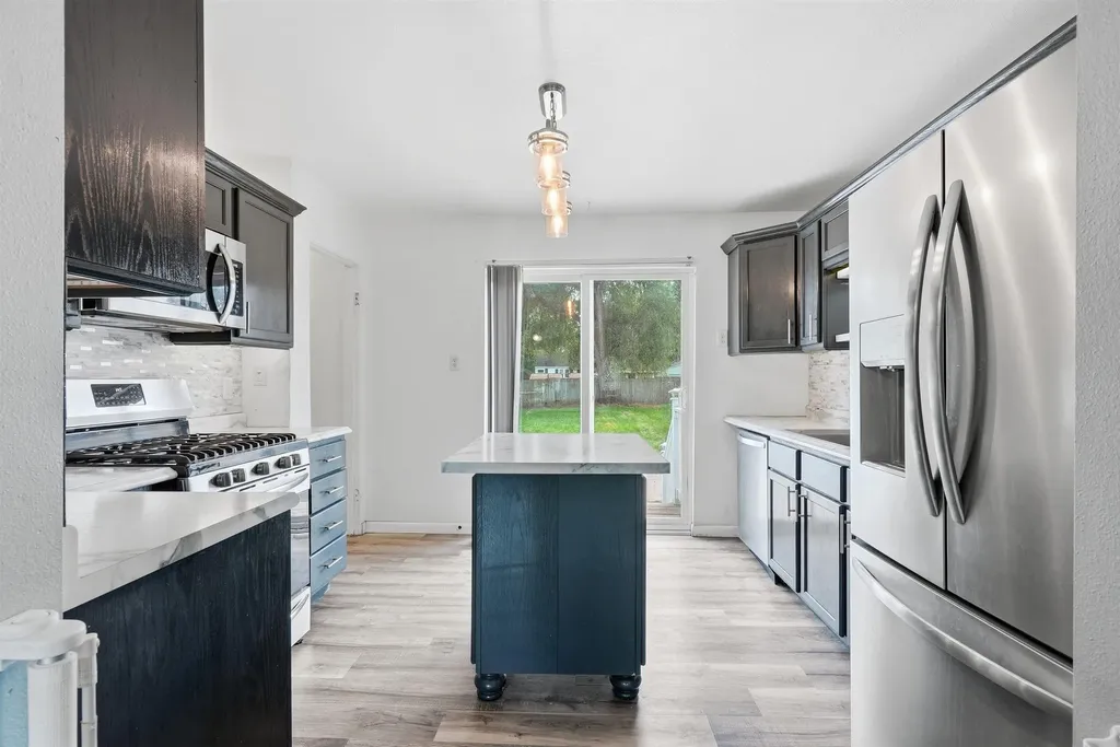 1149 Virginia Street Waterloo IA 50703