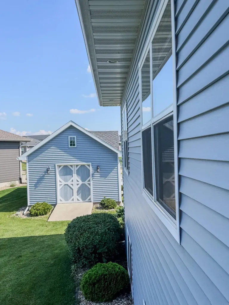 4828 Ironwood Drive Cedar Falls IA 50613