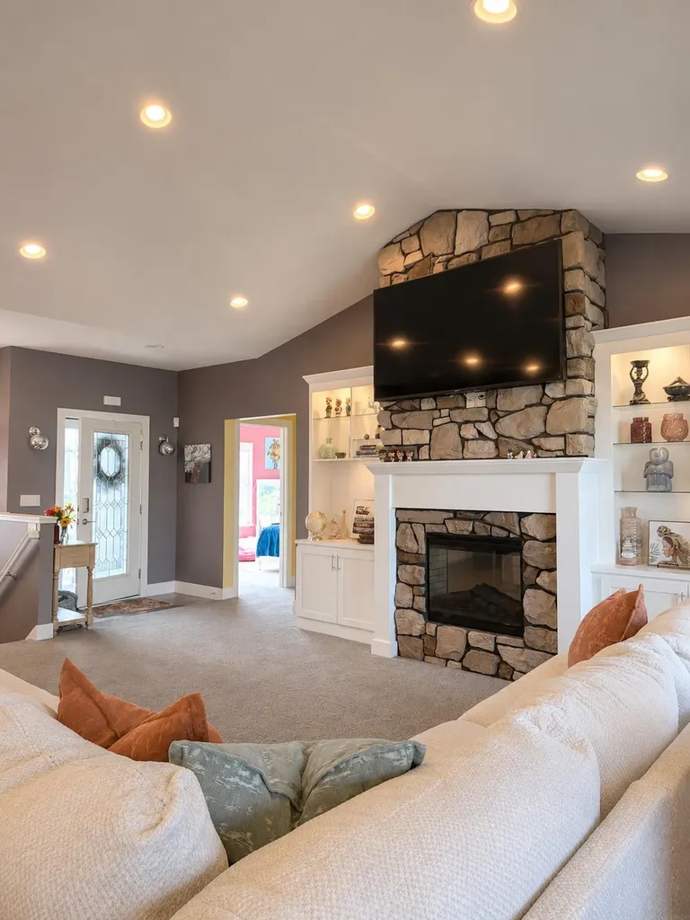 4828 Ironwood Drive Cedar Falls IA 50613