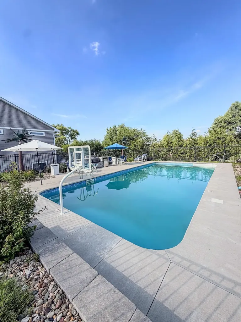4828 Ironwood Drive Cedar Falls IA 50613