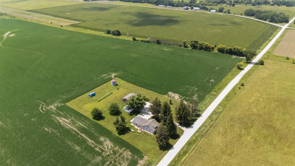 30364 250th Street Eldora IA 50627