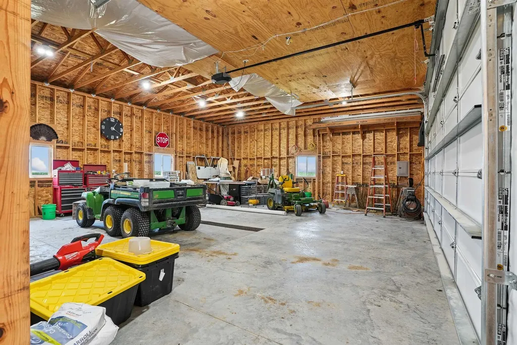 30364 250th Street Eldora IA 50627