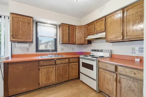 303 Ankeny Street Waterloo IA 50703