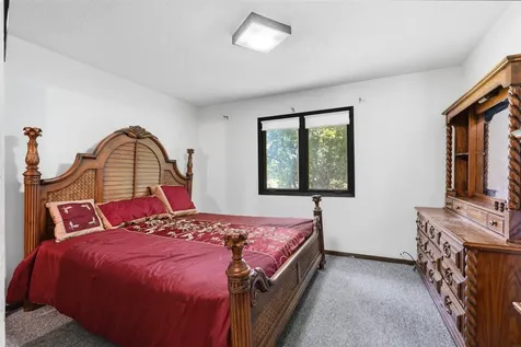 303 Ankeny Street Waterloo IA 50703
