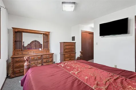 303 Ankeny Street Waterloo IA 50703