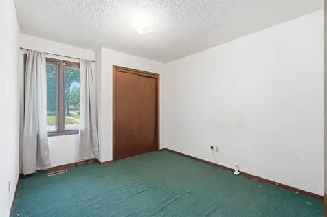 303 Ankeny Street Waterloo IA 50703