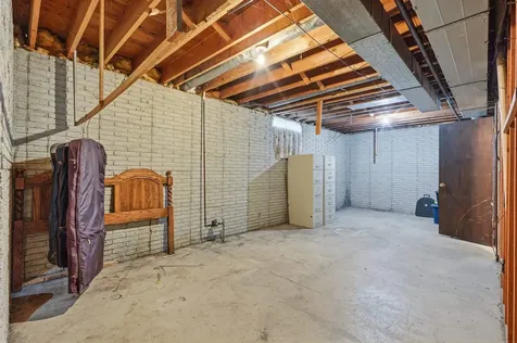 303 Ankeny Street Waterloo IA 50703
