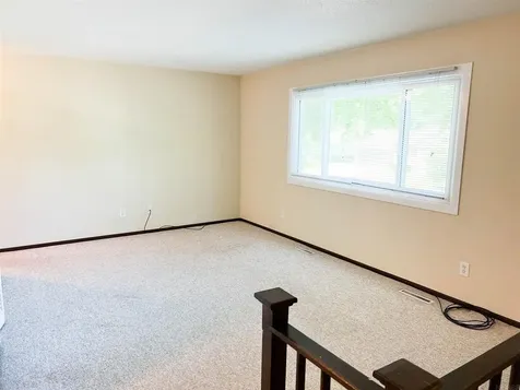 104 E Avenue Grundy Center IA 50638