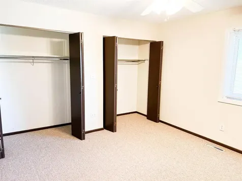 104 E Avenue Grundy Center IA 50638