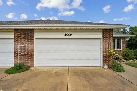 2009 Terrace Drive Cedar Falls IA 50613