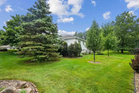2009 Terrace Drive Cedar Falls IA 50613