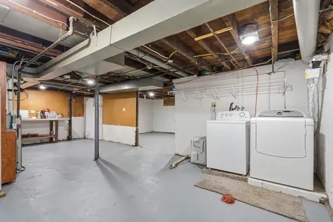 2216 Franklin Street Cedar Falls IA 50613