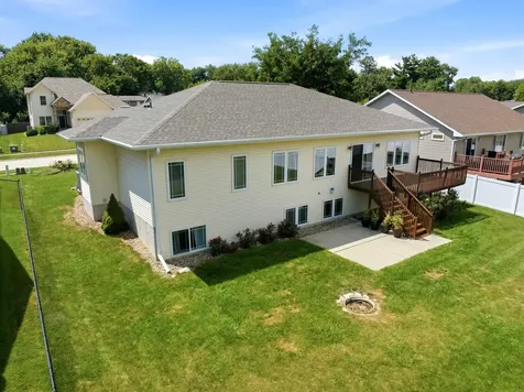 4316 Wedgewood Drive Cedar Falls IA 50613