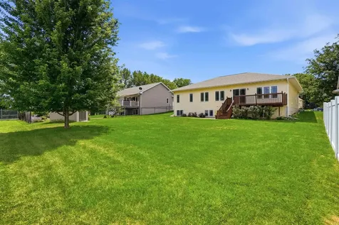 4316 Wedgewood Drive Cedar Falls IA 50613