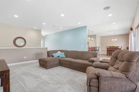 4316 Wedgewood Drive Cedar Falls IA 50613
