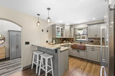 1702 NW 20th Street Waverly IA 50677