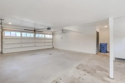 1702 NW 20th Street Waverly IA 50677