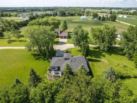 1702 NW 20th Street Waverly IA 50677