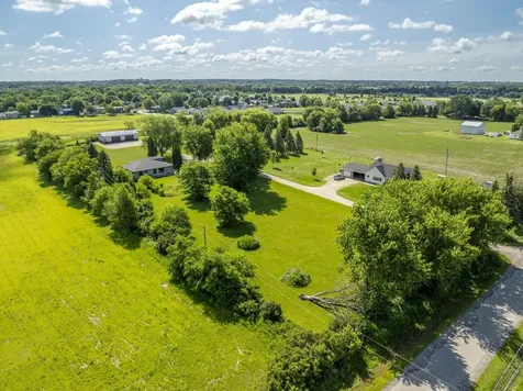 1702 NW 20th Street Waverly IA 50677