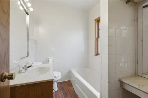 262 Cottage Grove Avenue Waterloo IA 50703