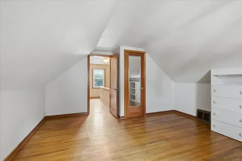 262 Cottage Grove Avenue Waterloo IA 50703