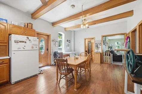 922 3rd Avenue Ackley IA 50601