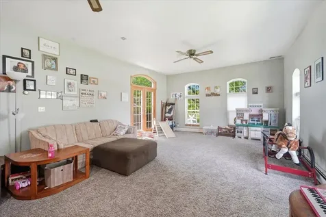 922 3rd Avenue Ackley IA 50601