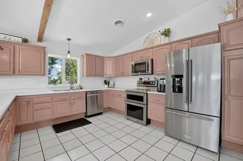 1140 300th Street Ryan IA 52330