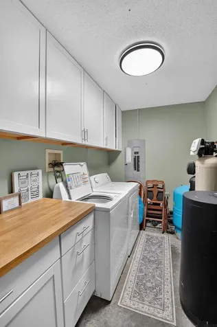 1140 300th Street Ryan IA 52330