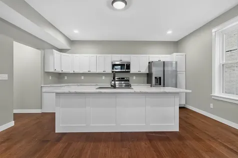 404 Allen Street Waterloo IA 50701