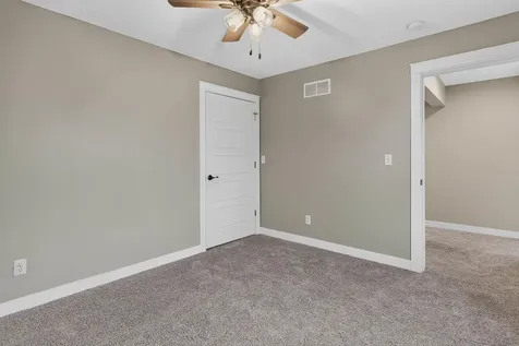 404 Allen Street Waterloo IA 50701