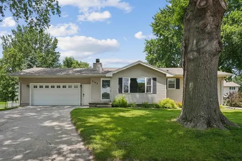 4702 Leslee Lane Waterloo IA 50701