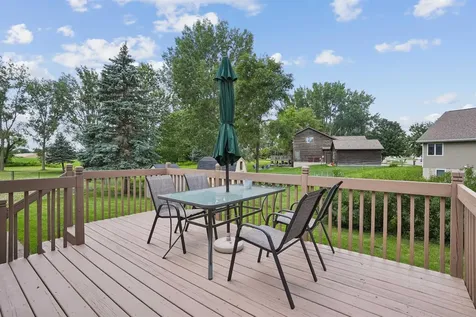 4702 Leslee Lane Waterloo IA 50701
