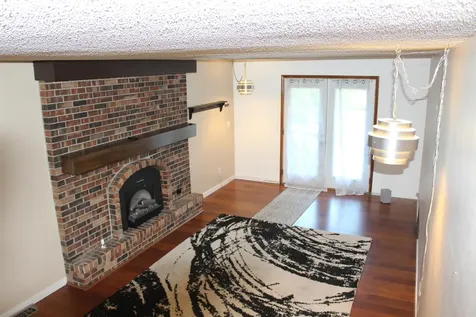 811 Beck Street Charles City IA 50616