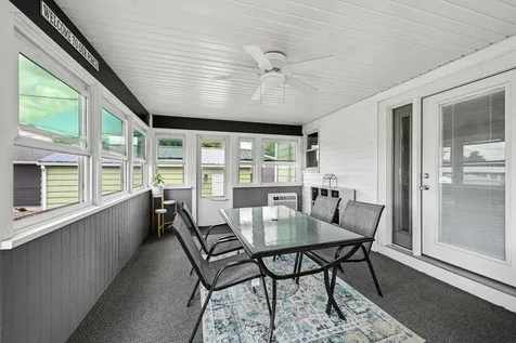 2700 3rd Avenue Marion IA 52302