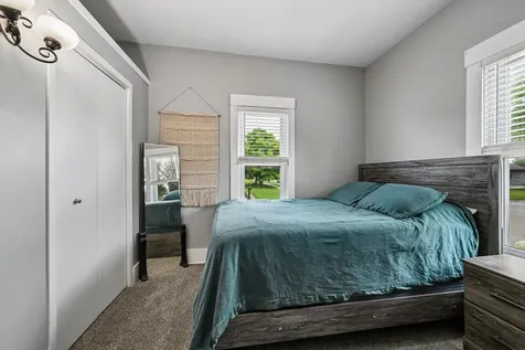 2700 3rd Avenue Marion IA 52302