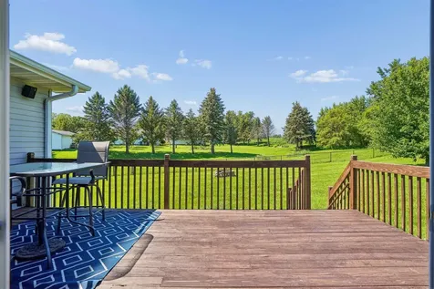 5685 Summerland Drive Waterloo IA 50701