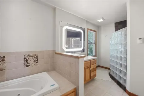 2613 Joplin Avenue Denver IA 50622
