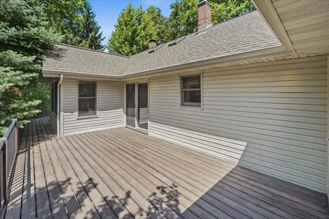 2613 Joplin Avenue Denver IA 50622