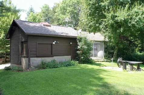 2613 Joplin Avenue Denver IA 50622