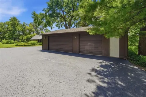 2613 Joplin Avenue Denver IA 50622